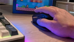 Test de la souris CHERRY Stream Mouse Ultimate. Le géant des switches passe à la vitesse supérieure en bureautique