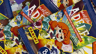 Collection Panini Mortelle Adèle : 185 cartes, raretés signées et lancement au Grand Rex