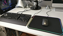 Test Steelseries QcK Prism : un tapis de souris lumineux pour gameur