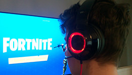 Edifier G4 : Test d'un casque gaming 7.1 lumineux et vibrant