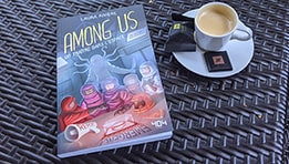 Une histoire non officielle autour du jeu Among US. Un traitre dans l'espace est parue chez 404 Éditions