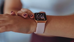 Avis ICE fit 1.78 : La montre connectée idéale pour les sportifs et les passionnés de performance