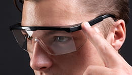 Les lunettes connectées, nouvel objet de désir des collectionneurs modernes