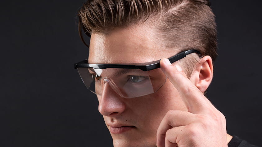 Couverture de l'article : Les lunettes connectées, nouvel objet de désir des collectionneurs modernes