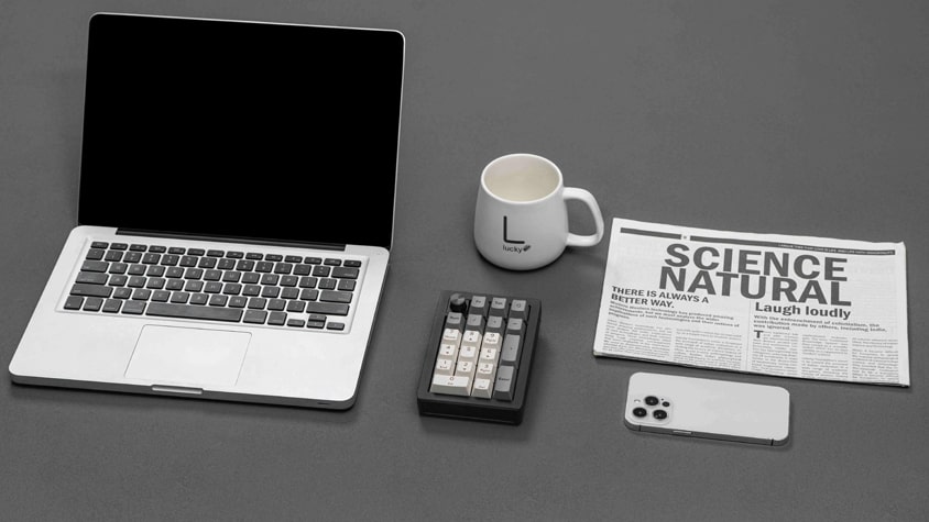 Couverture de l'article : Test Epomaker EK21 : un pavé numérique mécanique compact mais perfectible