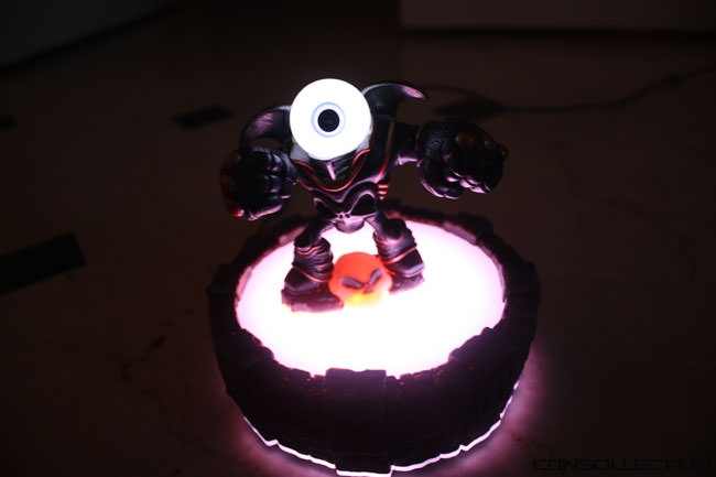 Eye Brawl Giant - Figurine pour le jeu Skylanders Giant