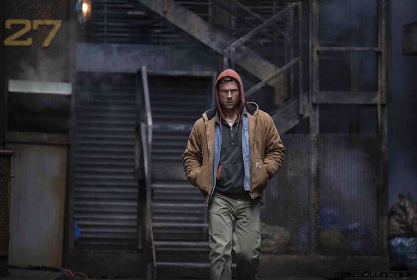 Glen Powell dans Running Man