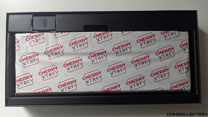 La boite du clavier MX 8.2 Pro TMR Wireless