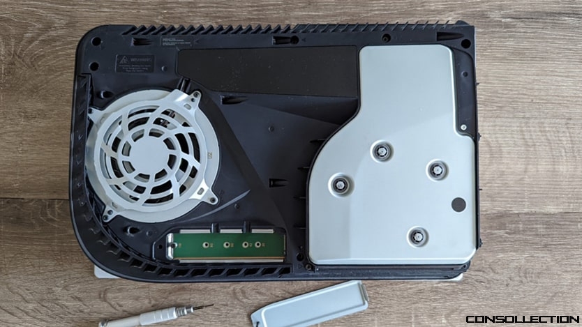 TUTO - Comment ajouter un disque SSD M.2 à une console PS5