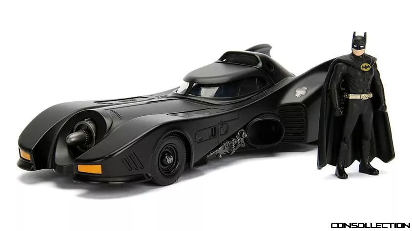 Voiture en KIT avec figurine BATMAN ? BATMOBILE 1989